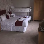 Hotel Fox Hall East Layton