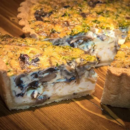 Fox Hall Hotel East Layton