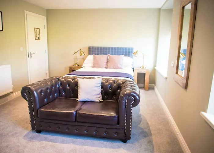 Fox Hall Hotel East Layton