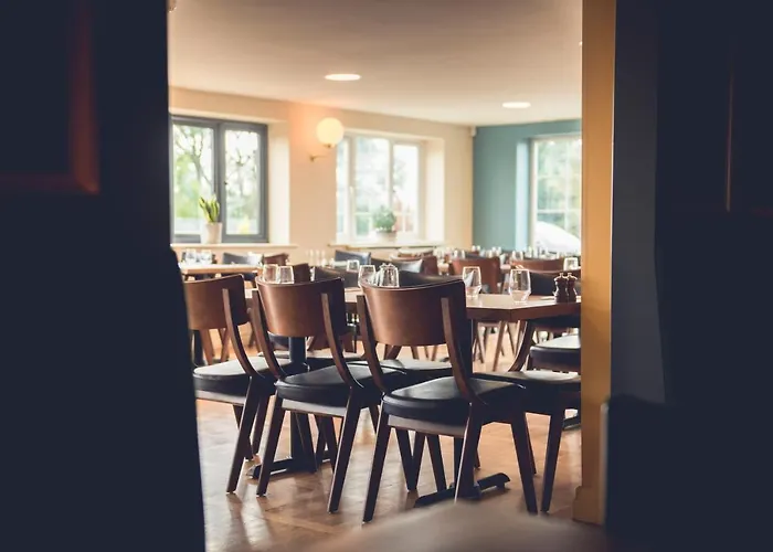 Hotel Fox Hall East Layton