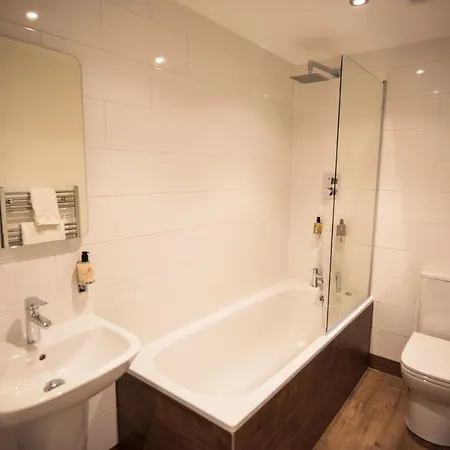 فندق Fox Hall East Layton